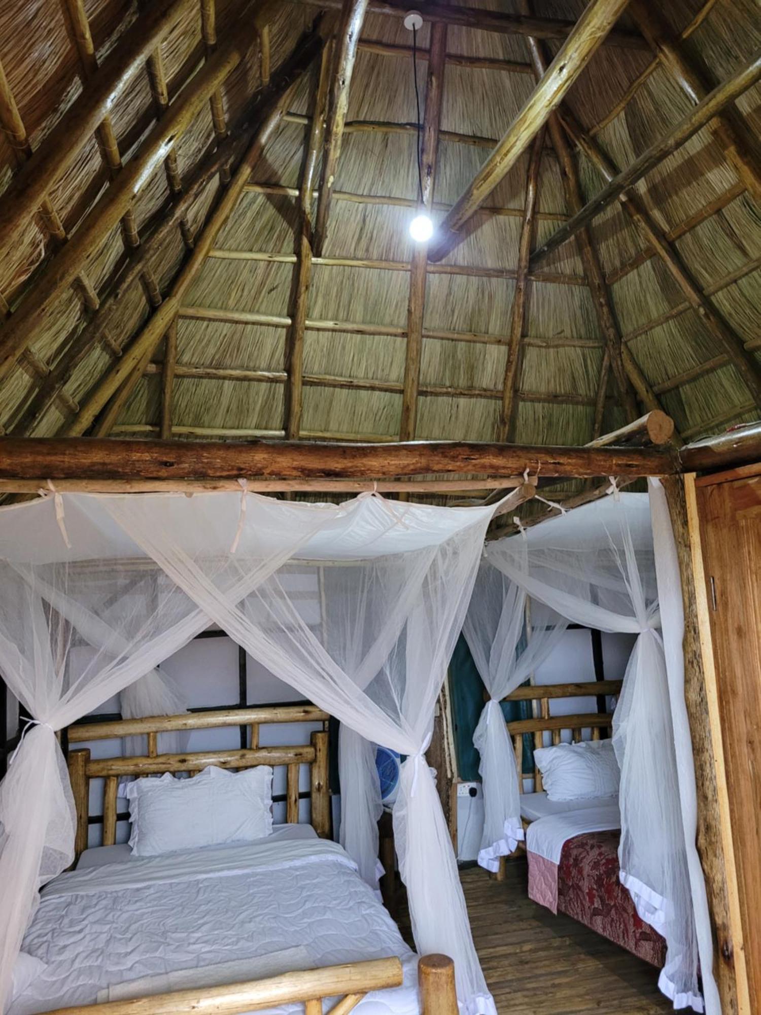 Songbird Safari Lodge & Campsite Katunguru Kültér fotó
